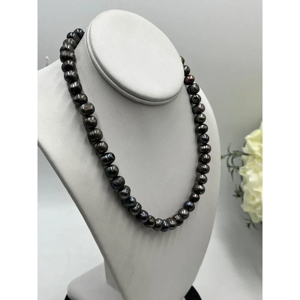 The Unbranded Brand these pearls